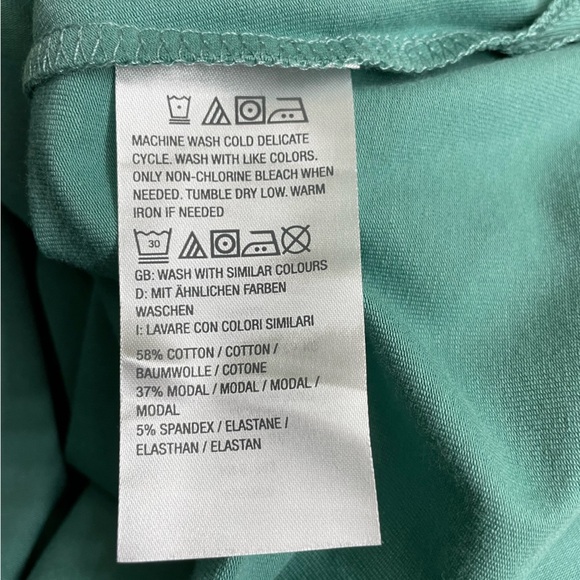 Half placket button tunic - Picture 4 of 6